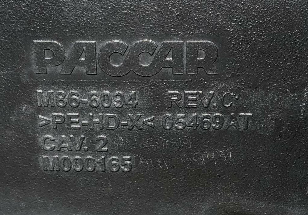 KENWORTH T680 DEF TANK