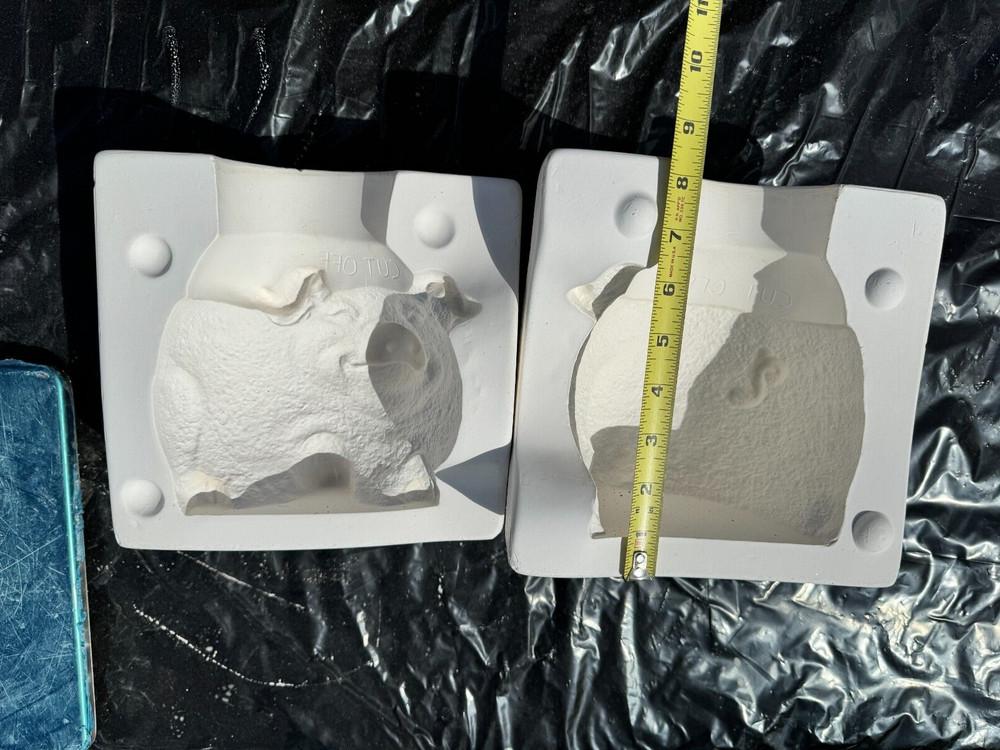 VINTAGE DOC HOLLIDAY CERAMIC MOLD #2494 PIG PLANTER