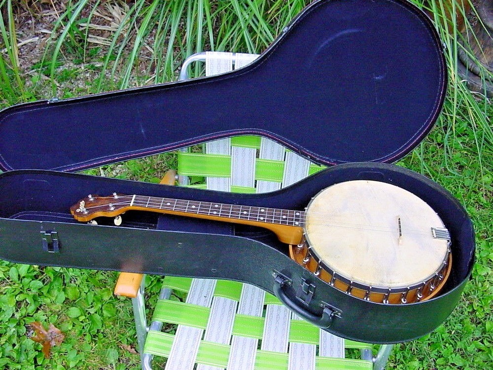 ANTIQUE BACON BANJO