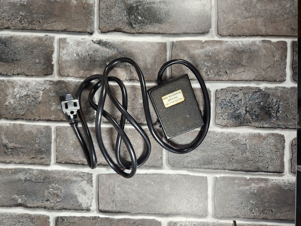 Diamond Tech Easy-On Foot Pedal Switch