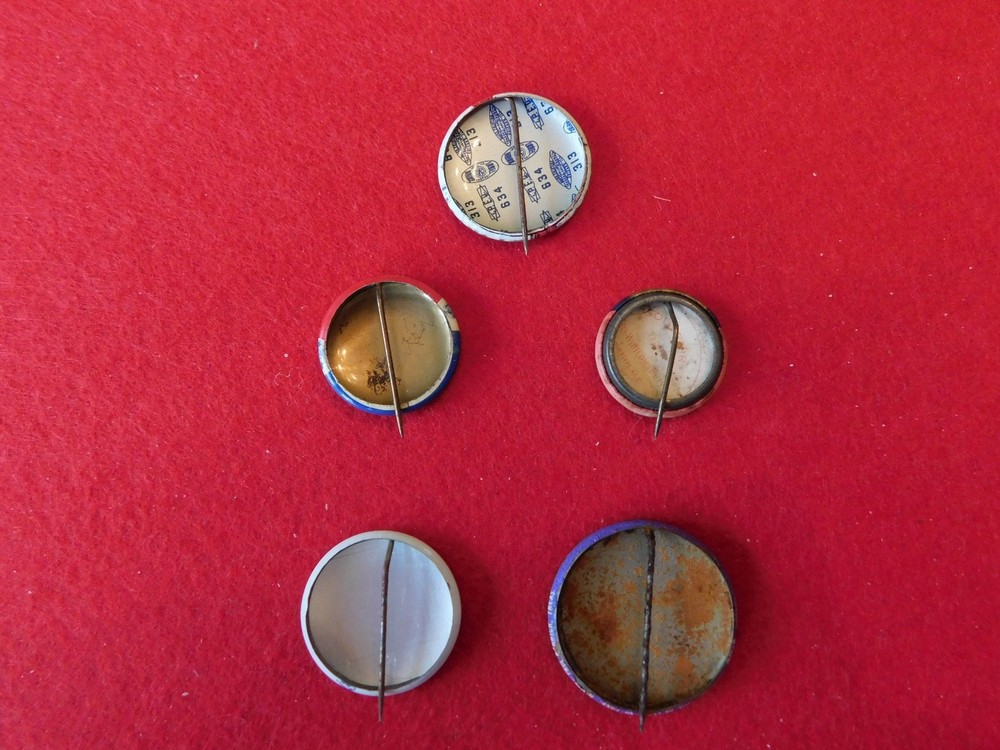 5 Vintage Political Pins