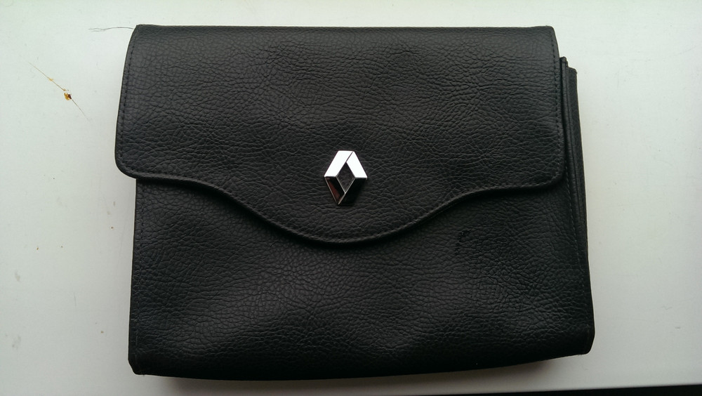 RENAULT LAGUNA FOLDER FOR PAPERS