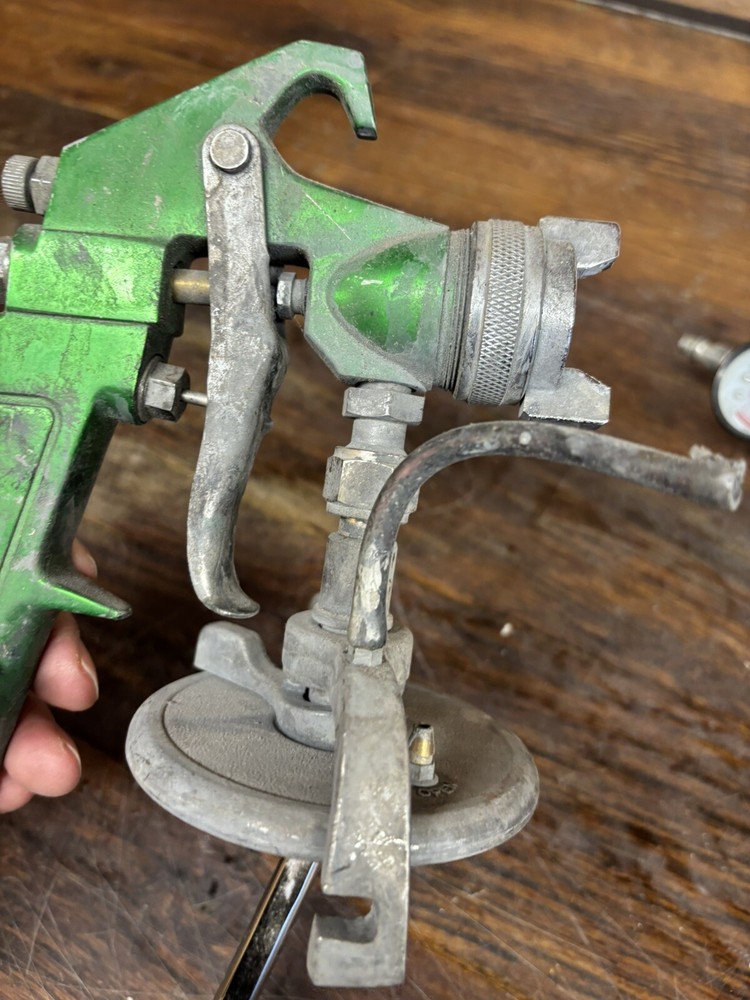 MP 4009 spray paint gun