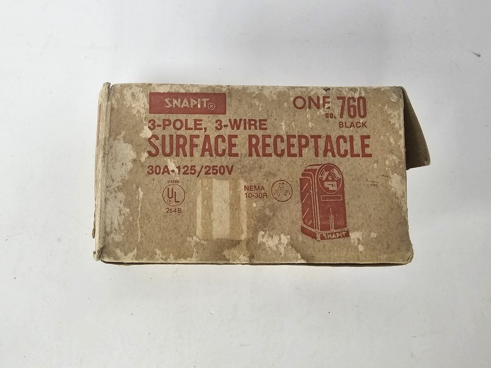 snapt 3 pole 3 wire surface receptacle