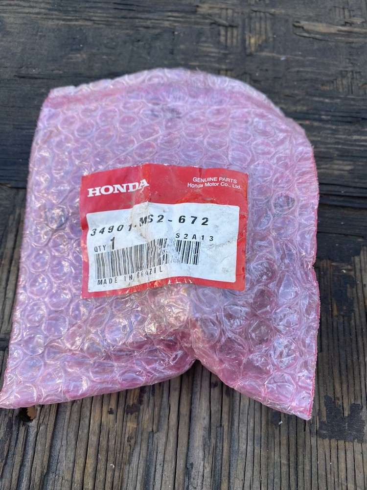 OEM Honda 34901-MS2-672 Light Bulb