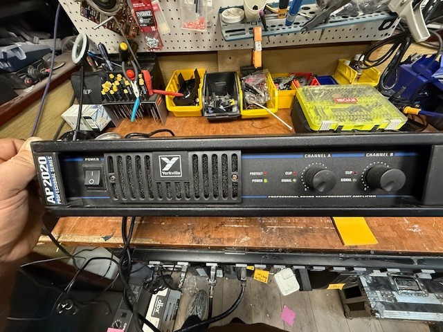 YORKVILLE AP2020 AMPLIFIER