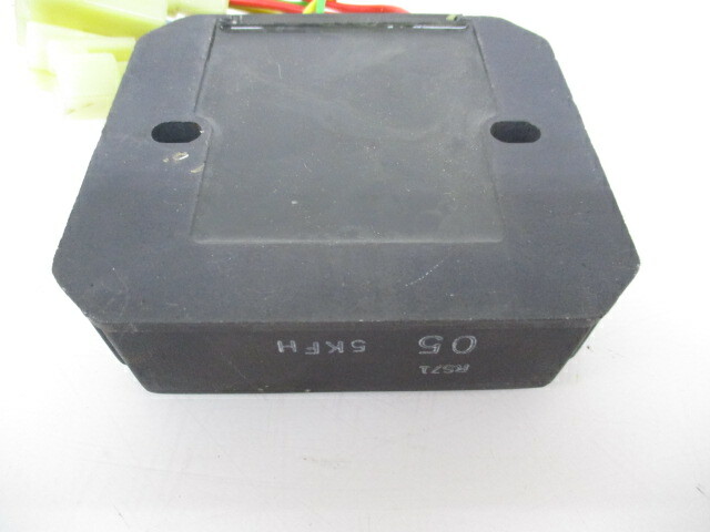 John Deere Regulator (AM877958)