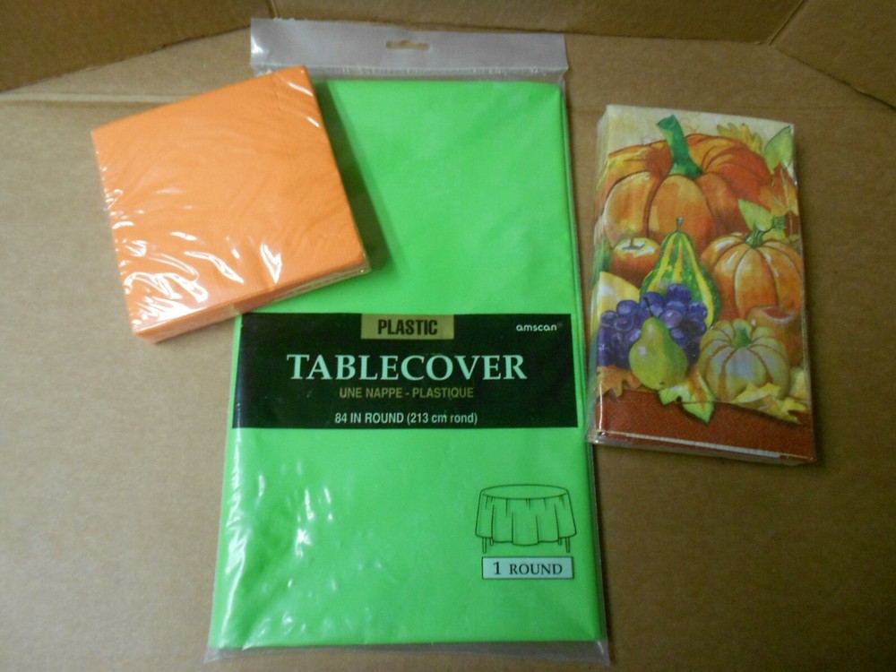 THANKSGIVING 84" Green Tablecover,Tangerine & CORNUCOPIA Napkin