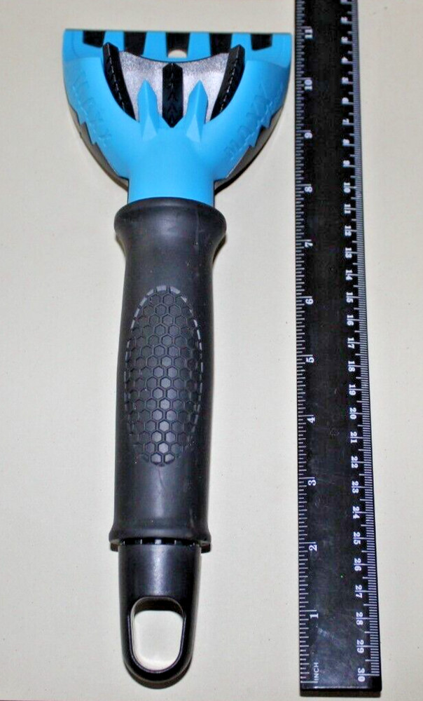 Ice Scraper & Crusher Tool Windshield For Ice & Snow Removal  Anti-Scratch Blue