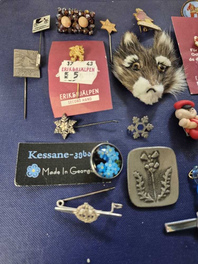 Swedish Badges Assorted 5