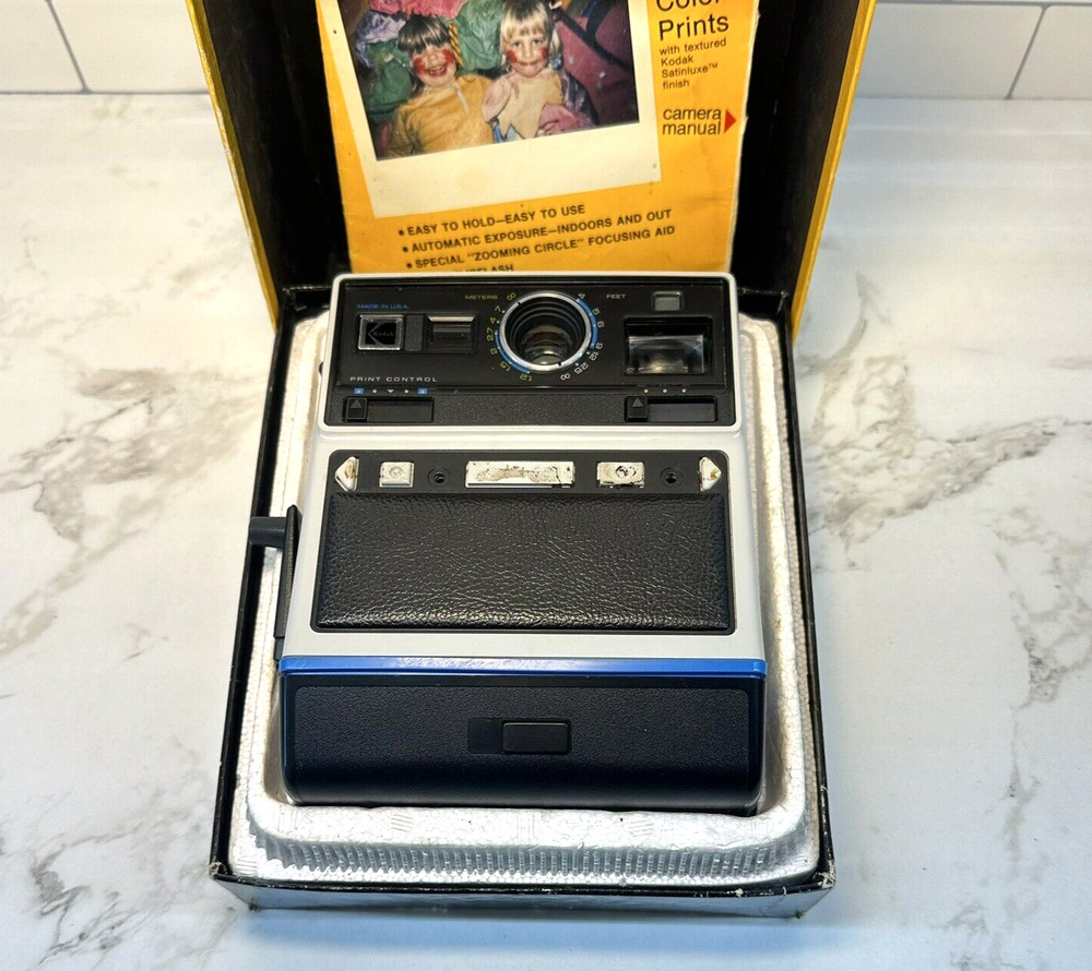 VINTAGE 1976 KODAK EK4 INSTANT CAMERA W/ ORIGINAL BOX & MANUAL UNTESTED