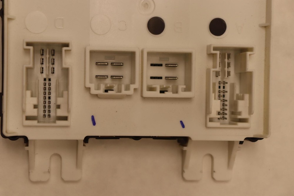 2015 DODGE DURANGO BCM BODY COMPUTER CONTROL MODULE UNIT OEM