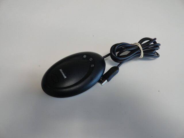 ZZ10: Microsoft Wireless Optical Desktop USB 3.1 Receiver