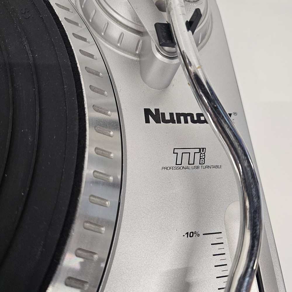 Numark TT USB Turntable Professional (as-is needs needle)