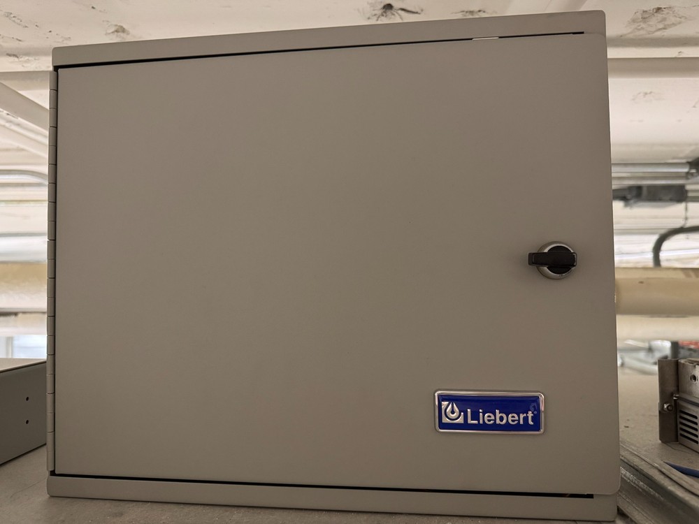 Liebert Control Systems MR88R-C Micro Regulator Circuit Board 24V AC/DC Output