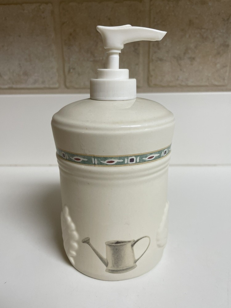 Springs Naturewood Lotion Bottle