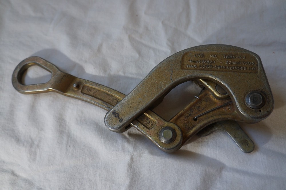 Klein Tools Cable Puller 1685-20 (5/32"- 7/8") 4500 lb max load