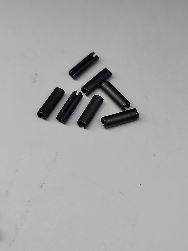 1911 hammer strut pin