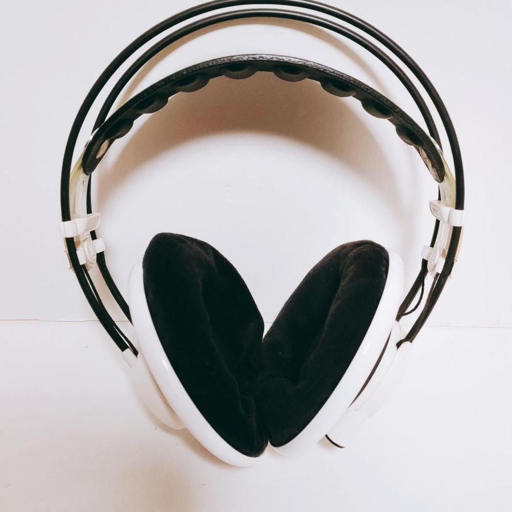 AKG Q701 White Reference Class Headphones