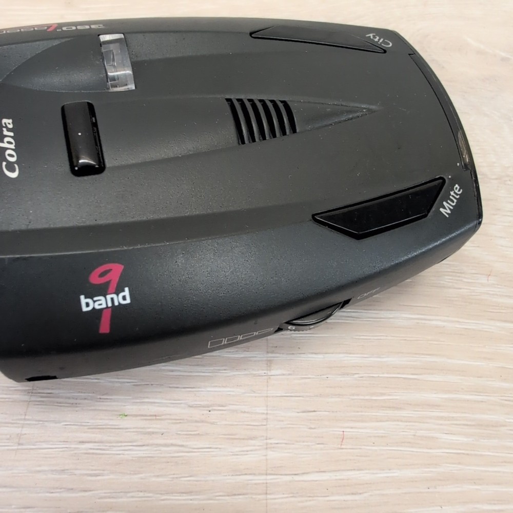 Cobra Model ESD-8200 Radar Detector 360 Laser Unit Only
