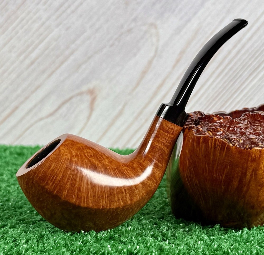 SAM LEARNED FREEHAND BENT EGG ARTISAN PIPE, CRESCENT MOON GRADED. USA