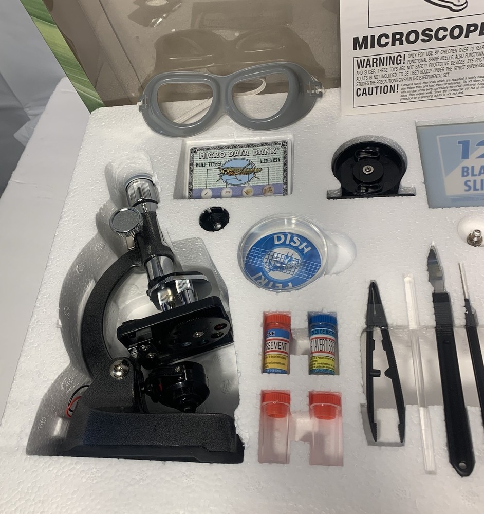 Science Tech Microscope Lab Max 100x–900x Die Cast 67pc Kit Open Box