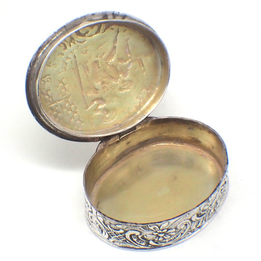 Scenic Oval Pill Box Swedish Import Silver