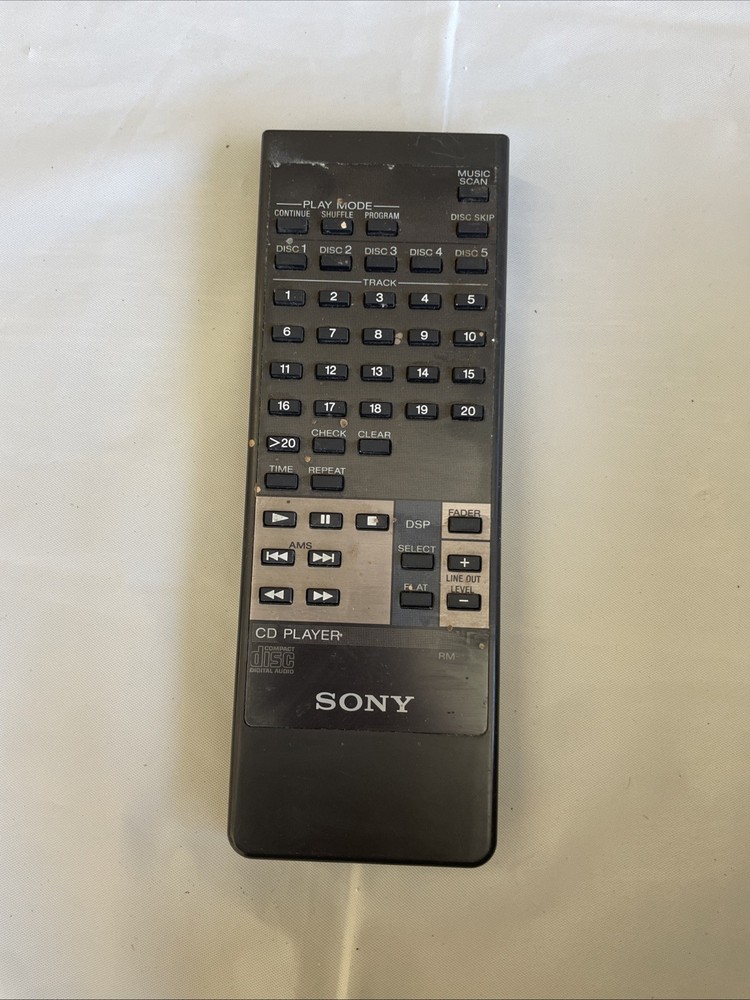 Sony 5 Disk Auto Loading System CD Player. CDP-C625. High Density. Remote