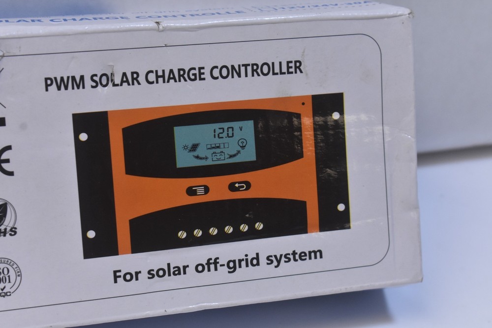 PWM Solar Charge Controller For Solar Off Grid System Orange/Black LCD Display