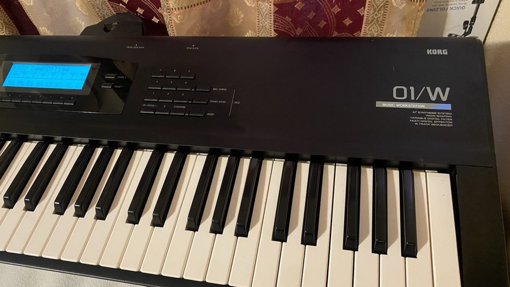 Korg 01/W