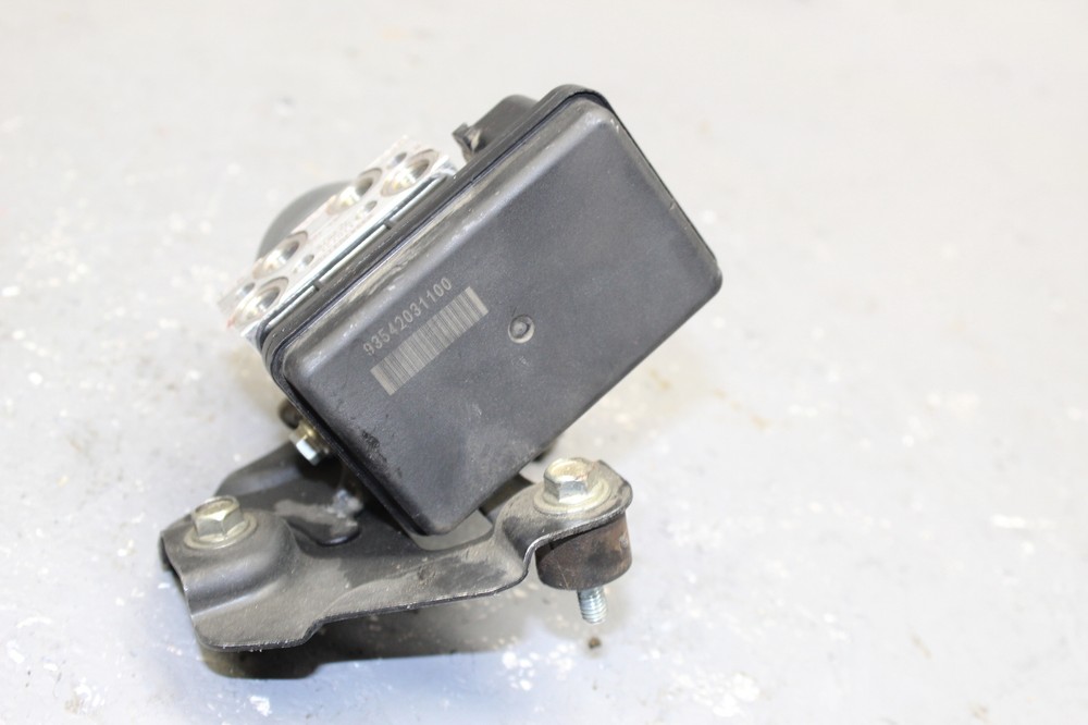 2018 KTM RC390 ABS PUMP UNIT MODULE 93542031100
