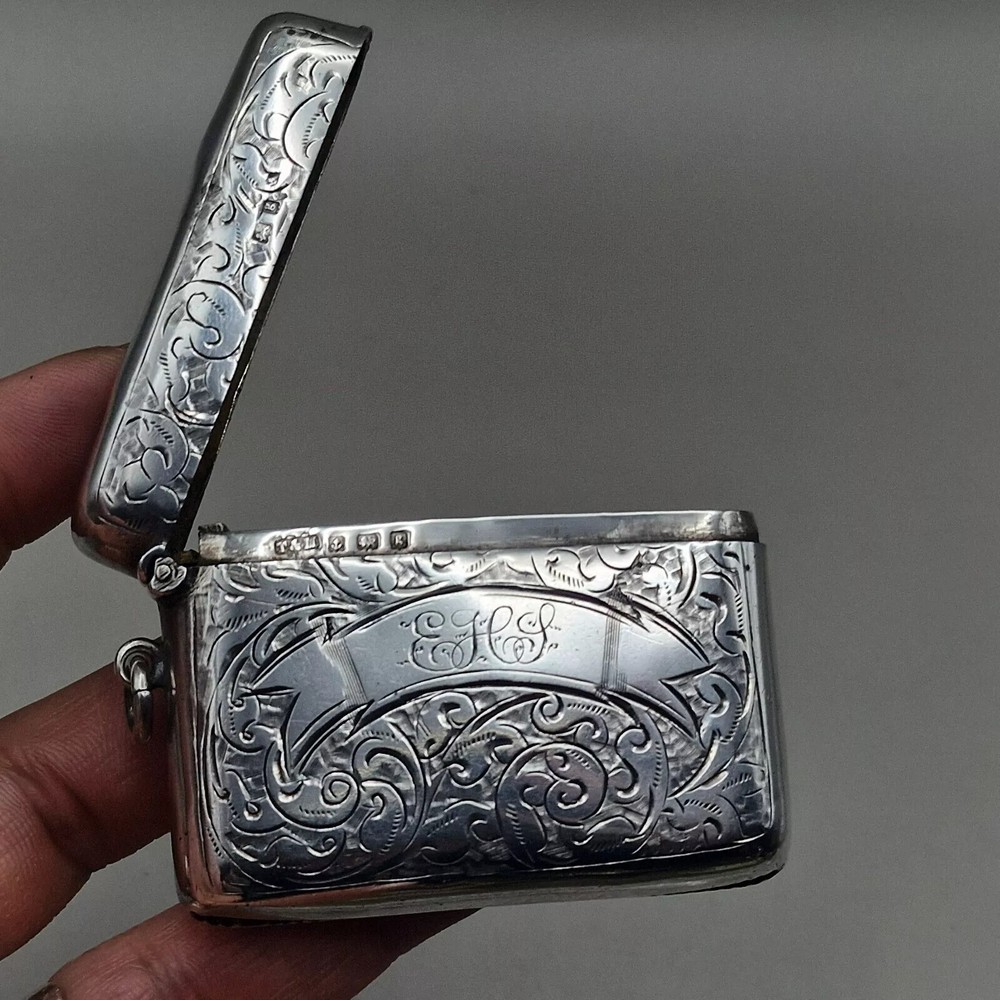 Rare Solid Silver Vesta Case With Two Compartments by Thomas & Marshall 1906