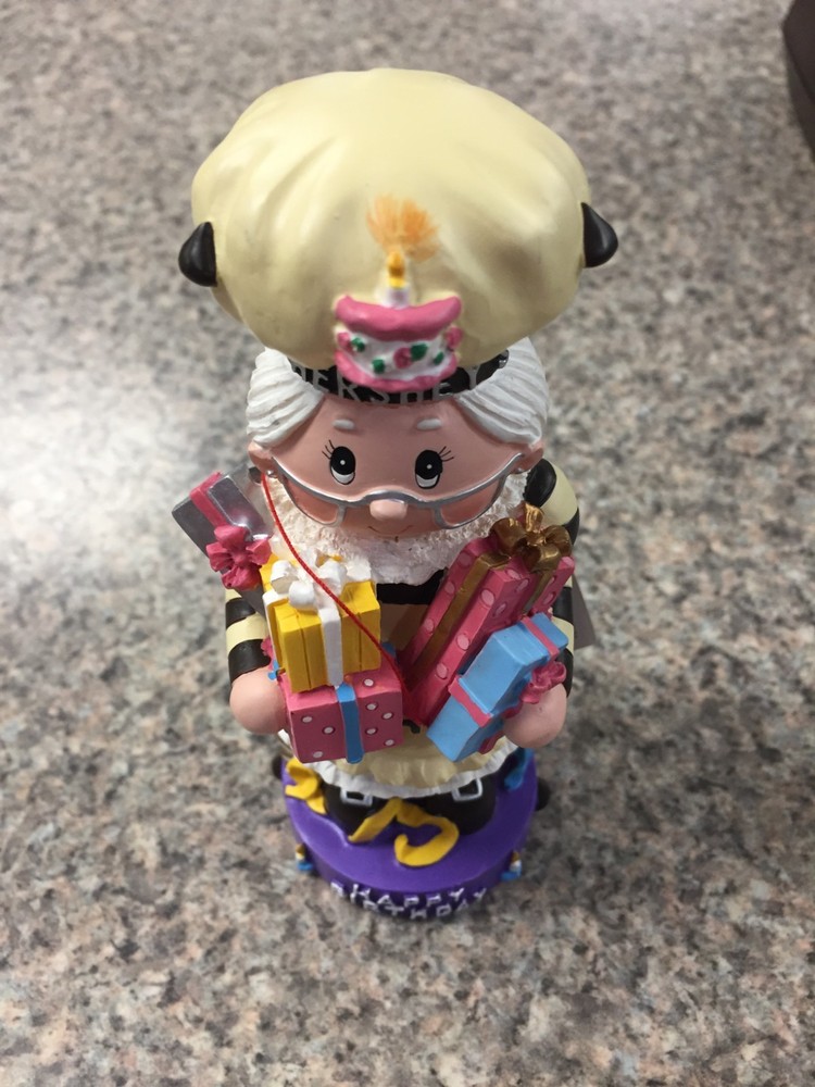 HERSHEY CHOCOLATE FIGURES - EXCELLENT CONDITION - NO BOX - MAKE OFFERS!!!!