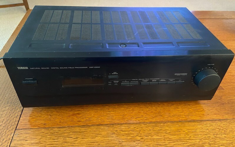 VINTAGE YAMAHA DSP e200 SOUND PROCESSOR