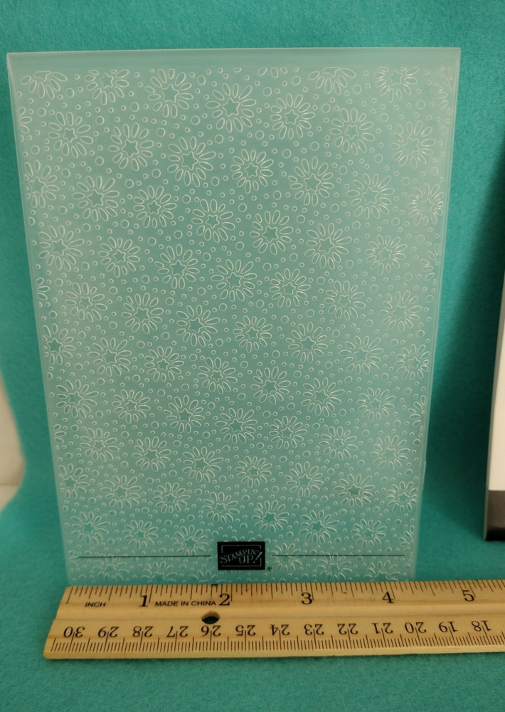 Stampin' Up! STARSTRUCK Embossing Folder NEW Background Starburst Pattern