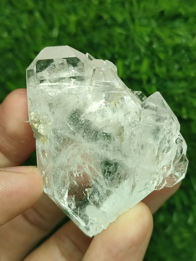 faden Quartz Crystal With Beautiful Luster & Unique Growth-Pk