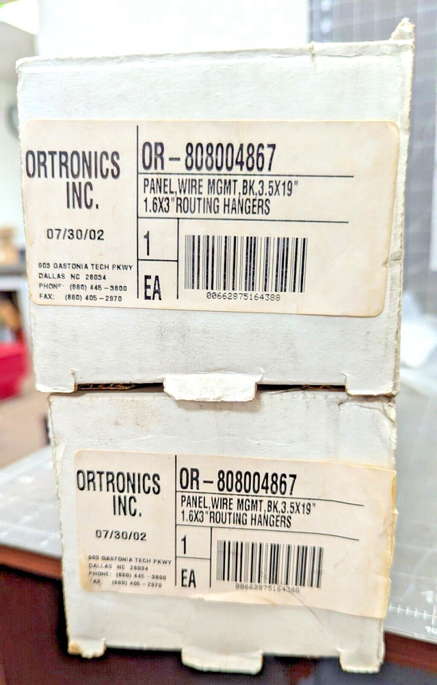 (2) ORTRONICS OR-808004867 CABLE MANAGEMENT PANEL 5 RINGS BLACK NEW