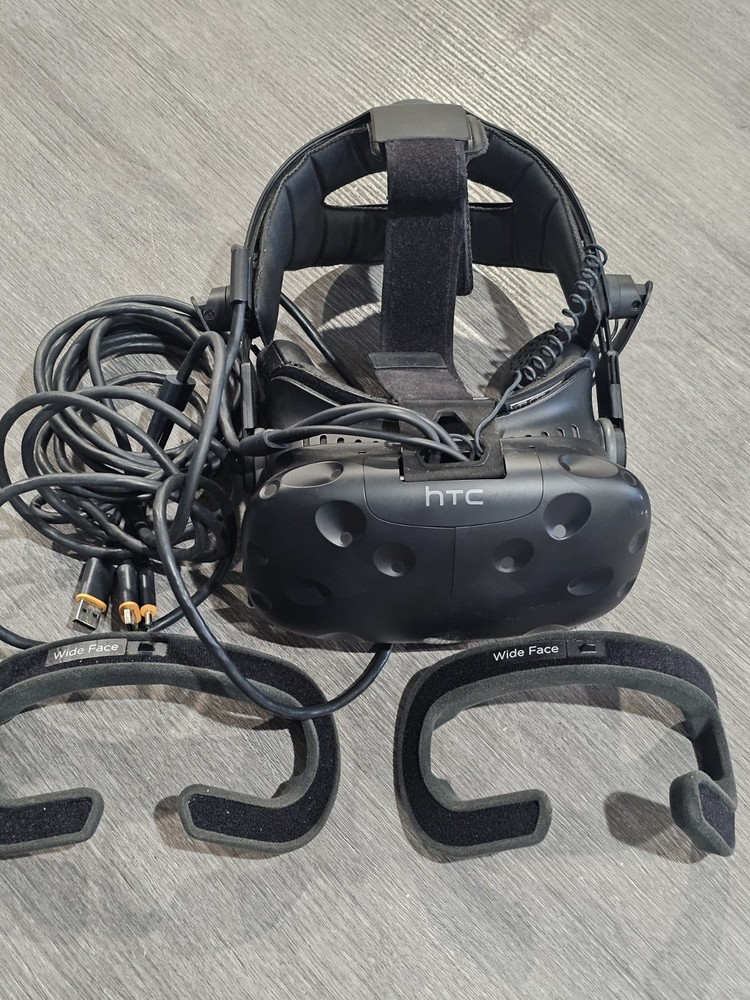 HTC Vive Black Plastic VR Headset