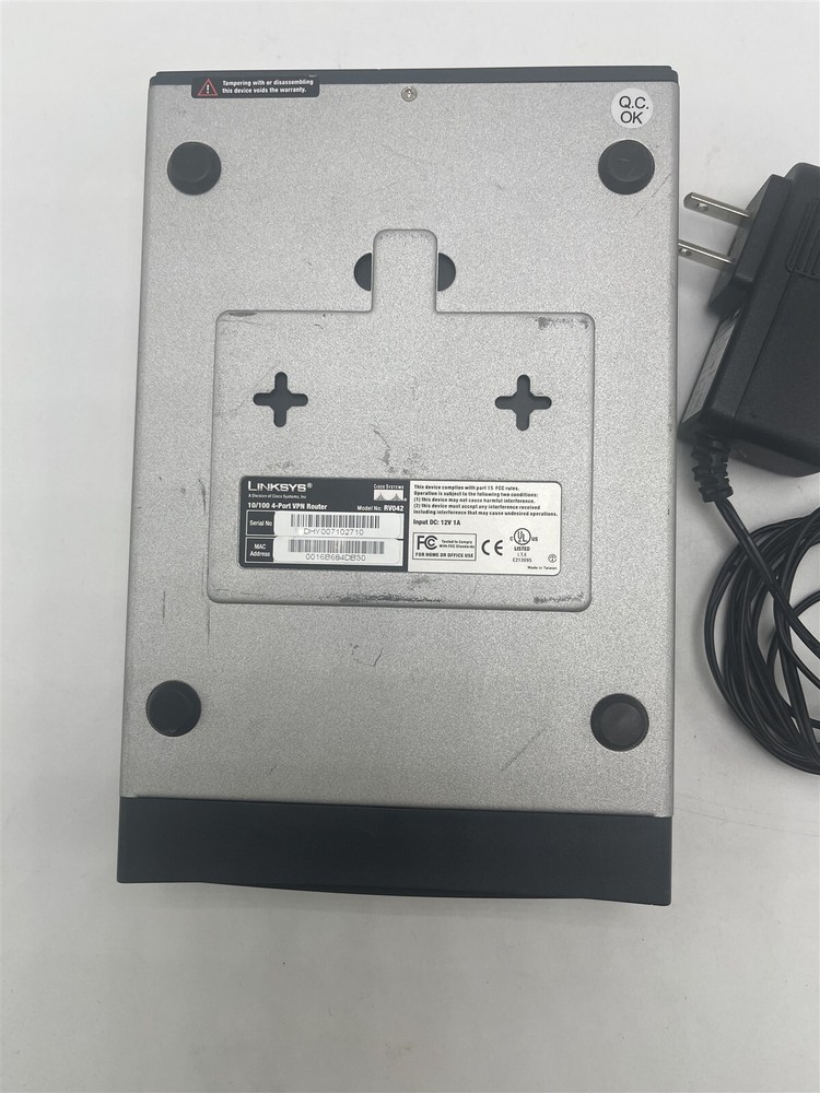 10/100 4-Port VPN Router RV042