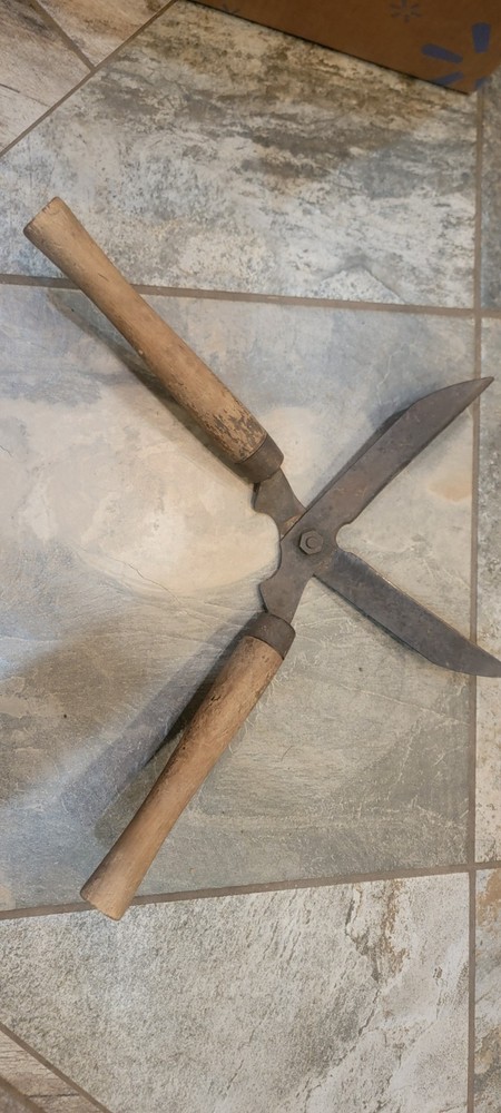 Vintage Pruning Tools, Primative Garden Tools, Primitive Garden Tools