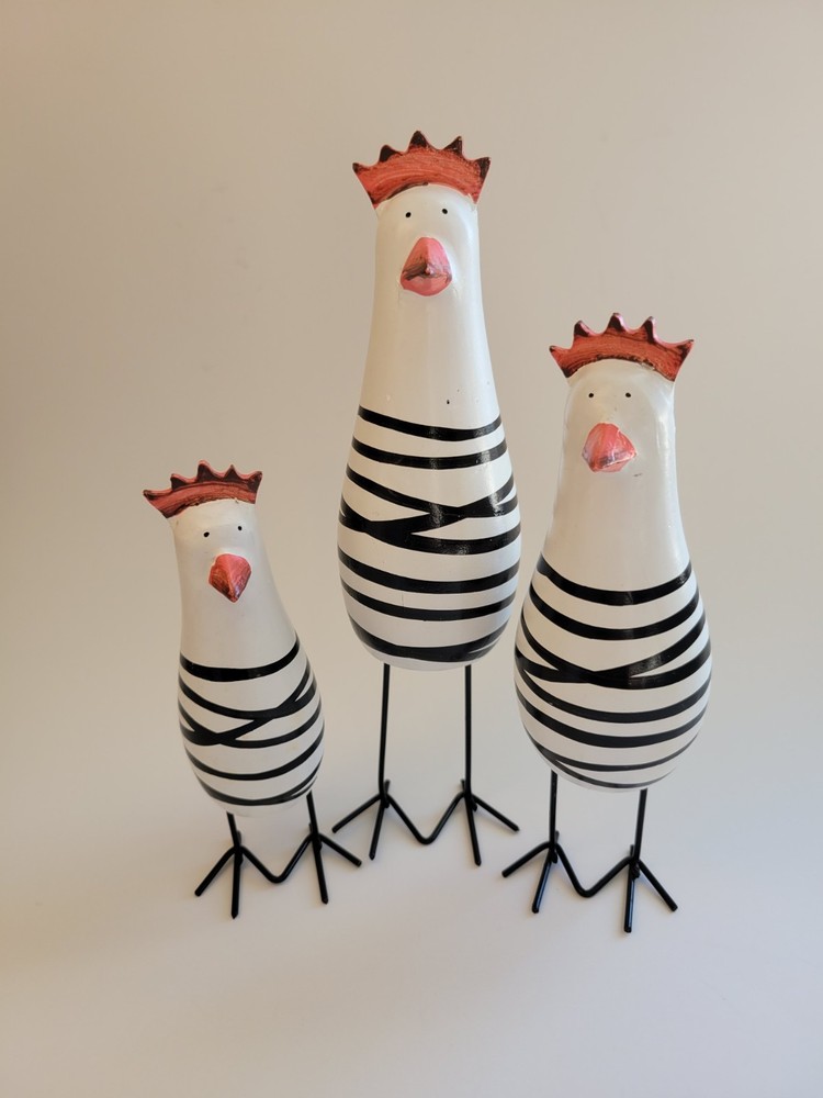 Set Of 3 Funky Chicken Figures