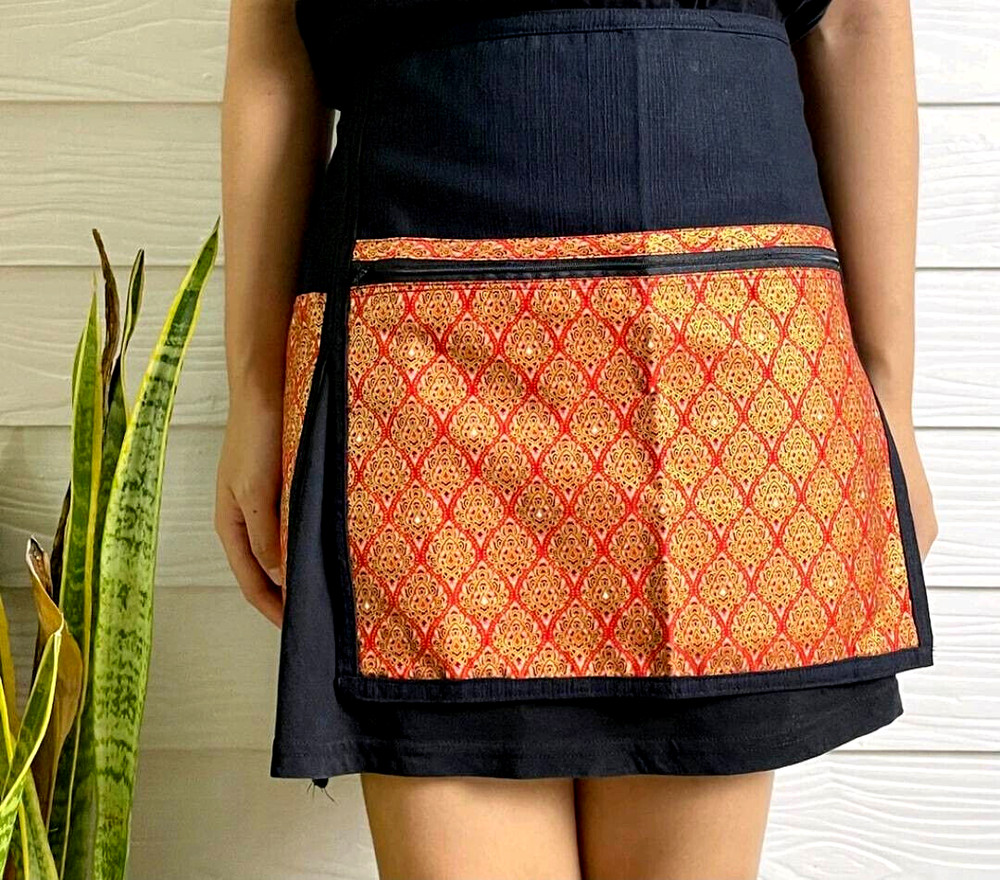 Apron with Thai pattern half body plain black fabric Bag with Thai 2 large pocke