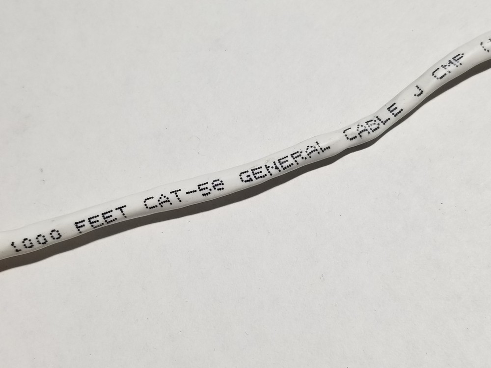 General Cable GenSPEED 5000 24/4P Cat5E UTP Plenum Network Cable CMP White/100ft