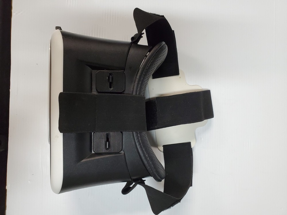 GABBA GOODS VIRTUAL R3DLITY HEADSET, 3D VIRTUAL REALITY ( UNTESTED)