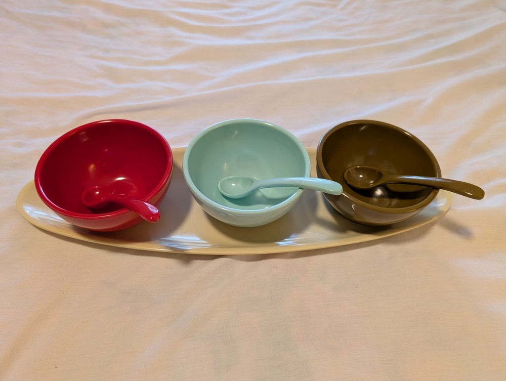 Unique 7 Piece Multicolored Server 16.25