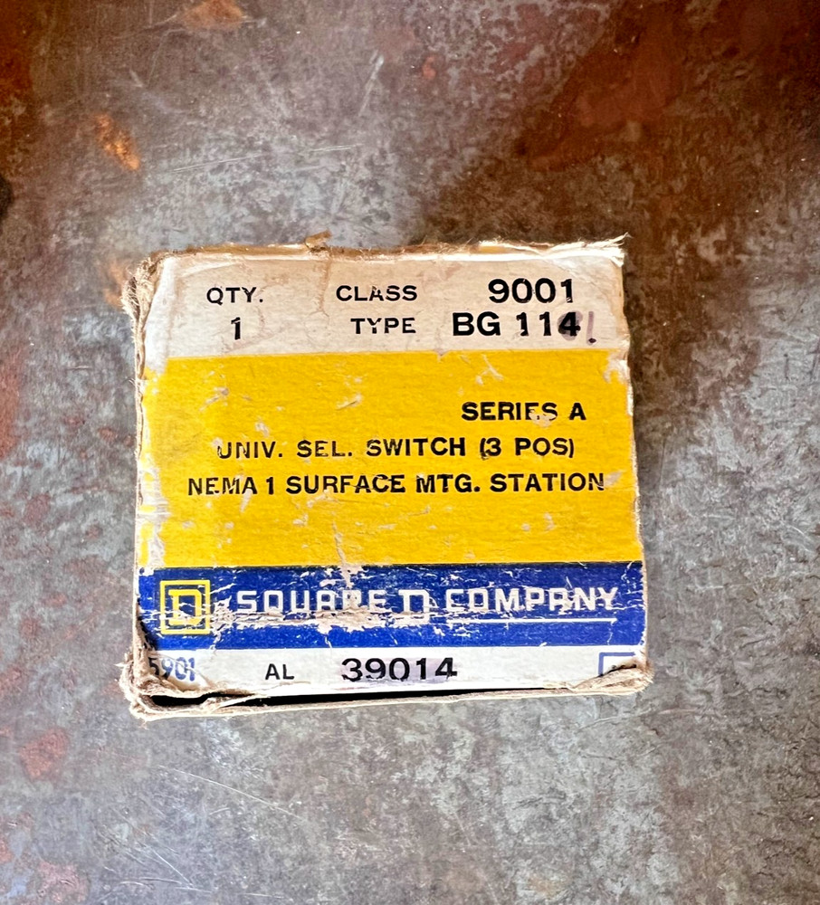 Square D 9001-BG111 Universal Selector Switch (3 POS) N1 Surface Mount Station