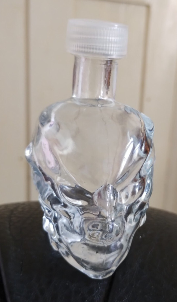 ALIEN HEAD SMALL EMPTY GLASS BOTTLE WITH SCREW ON LID