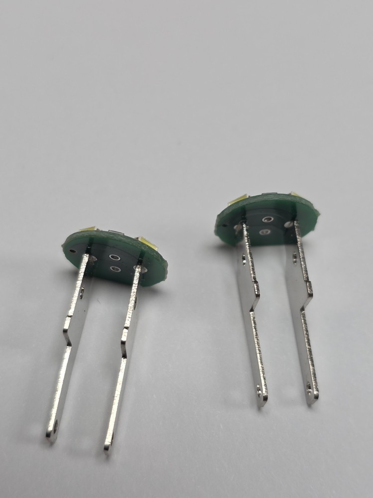 IGT Curve IDeck Button Panel Spin Button Replacement LED Bulbs x2 Pcs