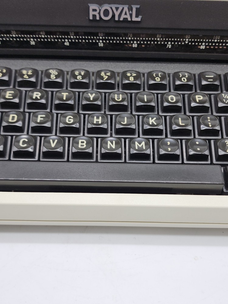 Royal Satellite II Electric Typewriter ***USED*** TESTED