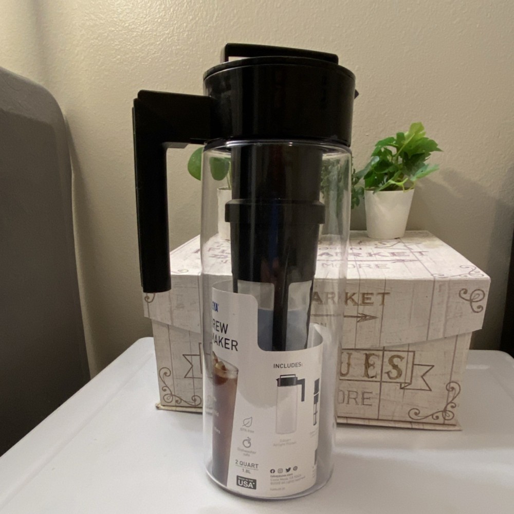 Takeya Cold Brew Coffee Maker Black 1 Quart Dishwasher Safe Removable Filter